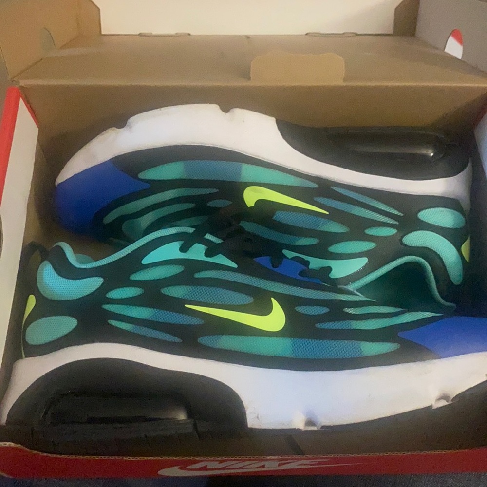 Nike Air Max Exosense